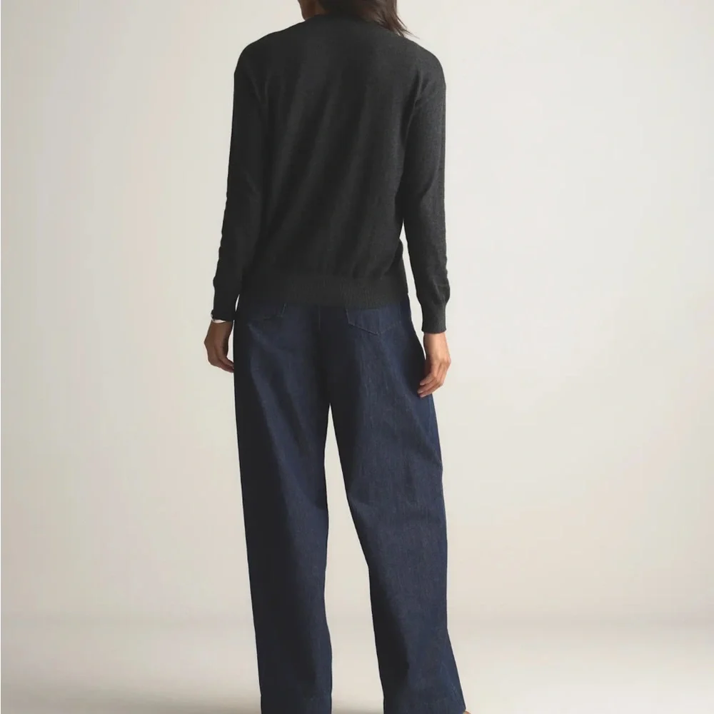 Quince lightweight cotton cashmere cardigan - Picture 8 of 10